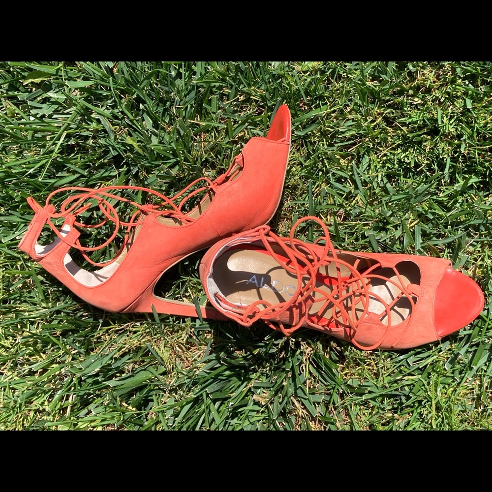Orange Suede Aldo Tie-up Heels 🧡